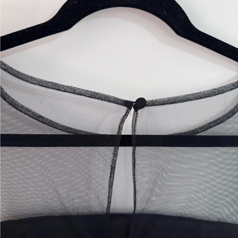 Elegant Black/Navy Dress with Sheer Detail - Picture 6 of 7